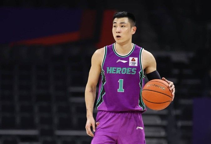 🏀山东vs深圳前瞻：邱彪近8战7胜渐入佳境，周鹏能否率队爆冷？