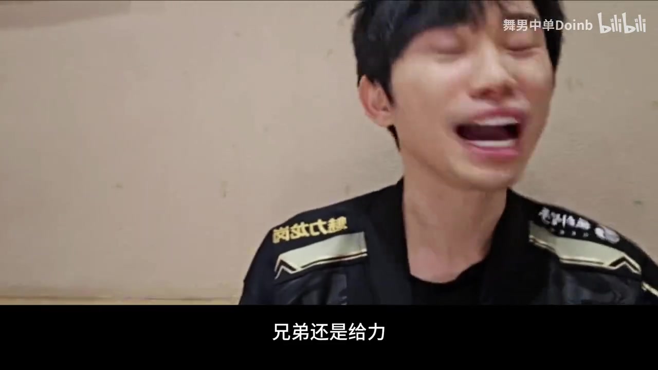 Suki死亡提问:你和Tian和好了吗? Doinb瞬间沉默不语